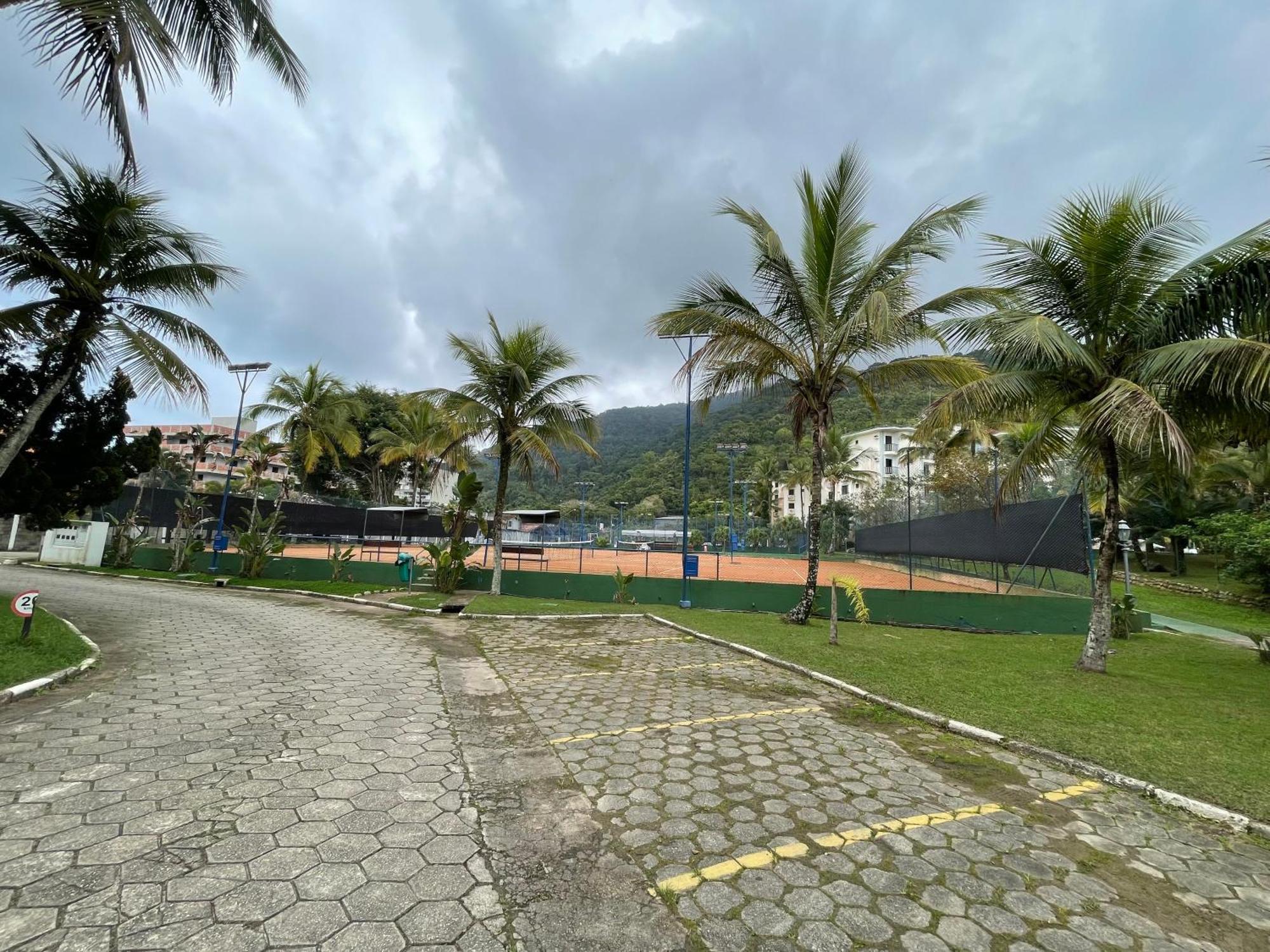 Condominio Wembley Tenis Praia Das Toninhas J406 Ubatuba Bagian luar foto