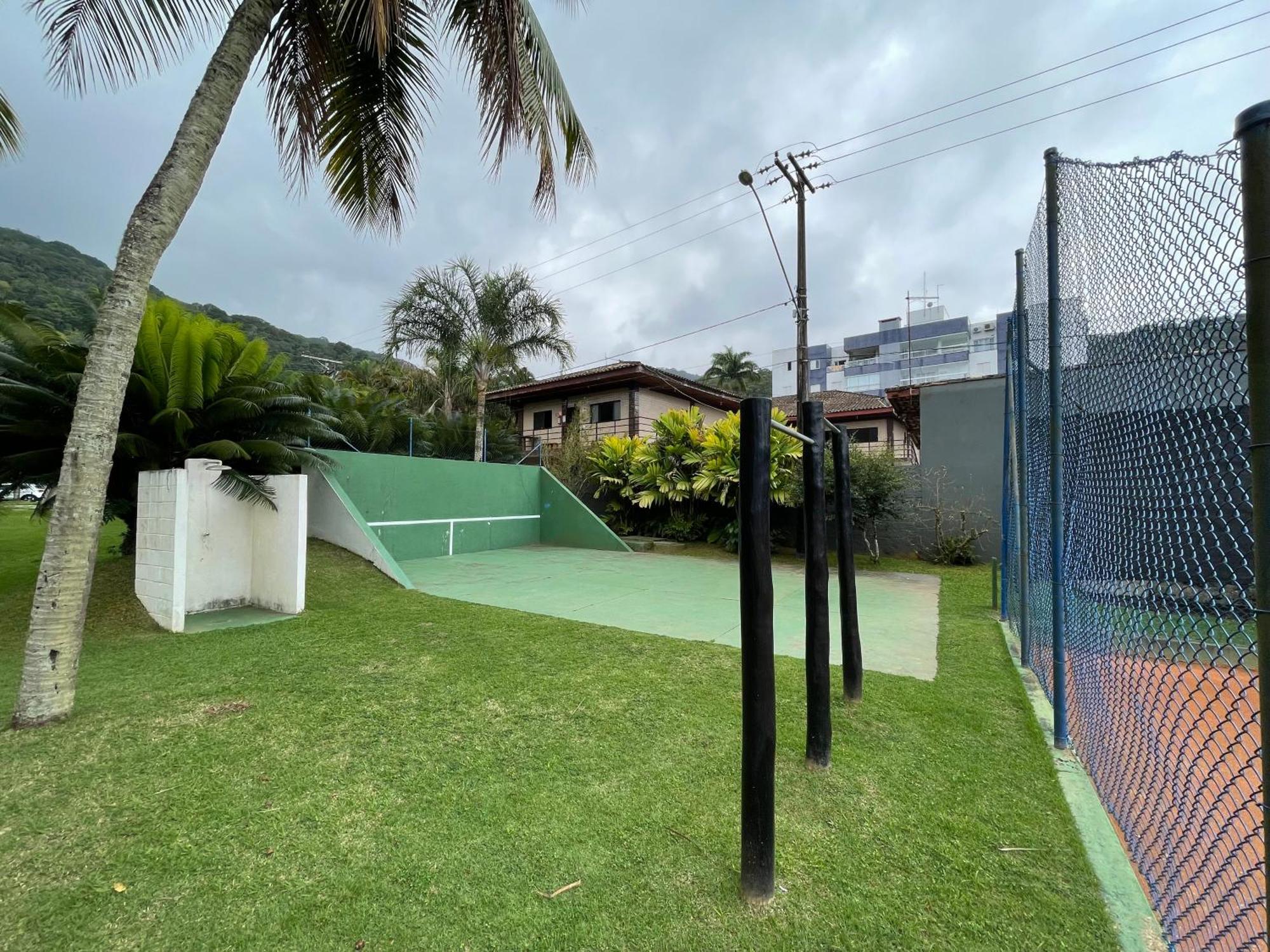 Condominio Wembley Tenis Praia Das Toninhas J406 Ubatuba Bagian luar foto