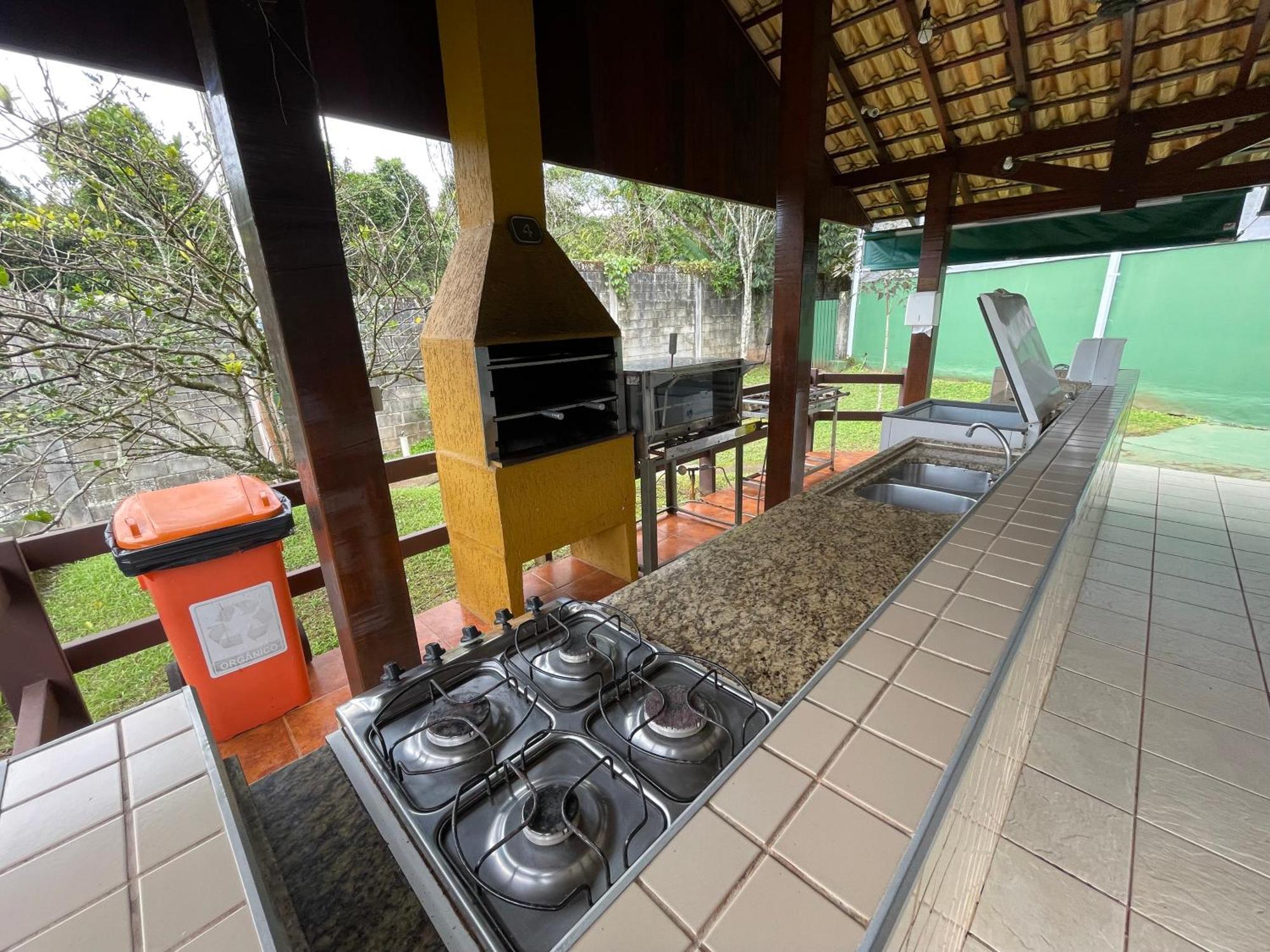 Condominio Wembley Tenis Praia Das Toninhas J406 Ubatuba Bagian luar foto