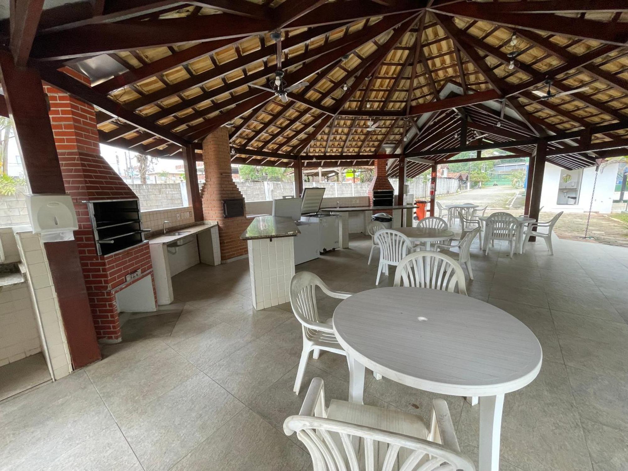 Condominio Wembley Tenis Praia Das Toninhas J406 Ubatuba Bagian luar foto