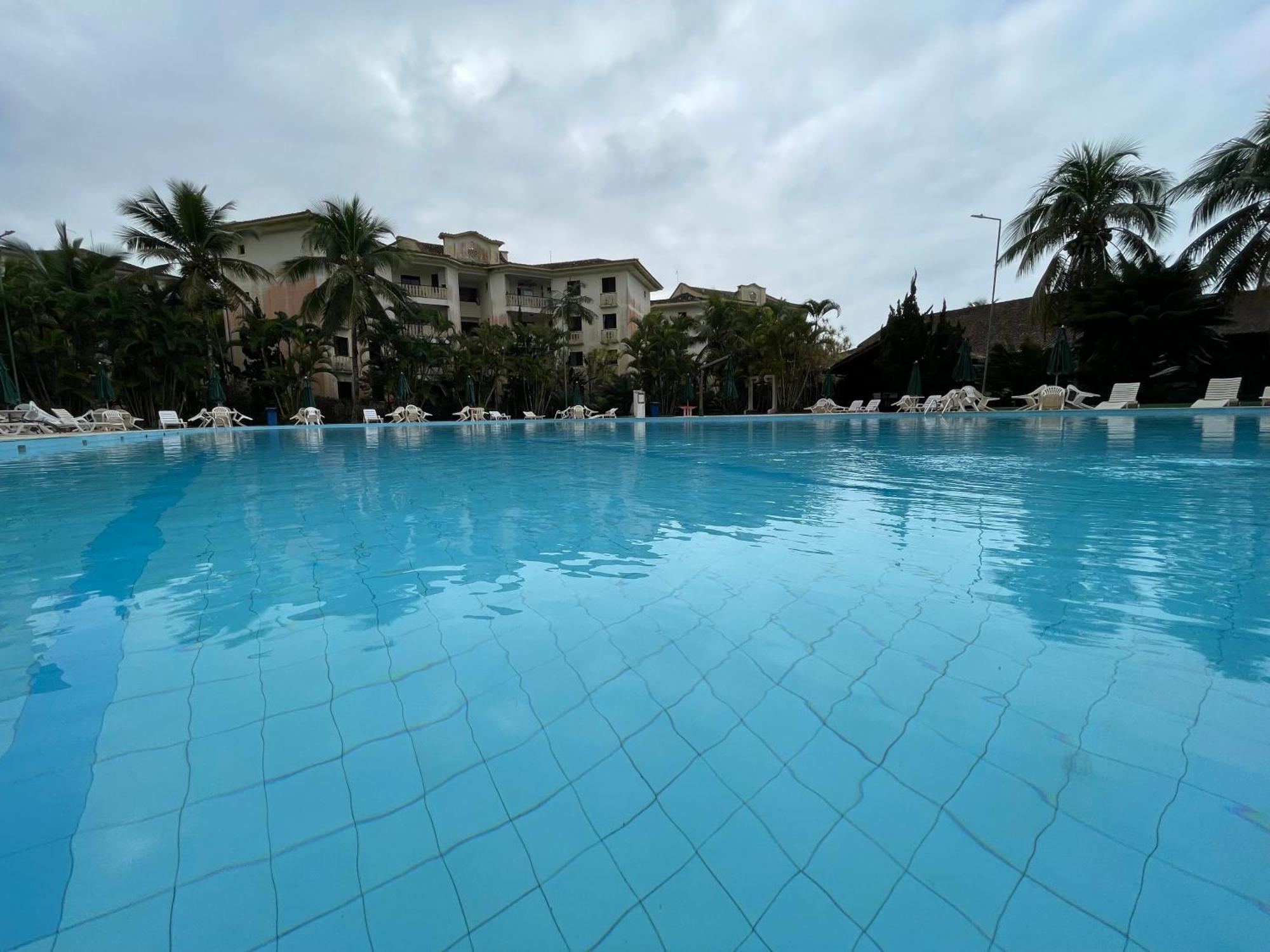 Condominio Wembley Tenis Praia Das Toninhas J406 Ubatuba Bagian luar foto