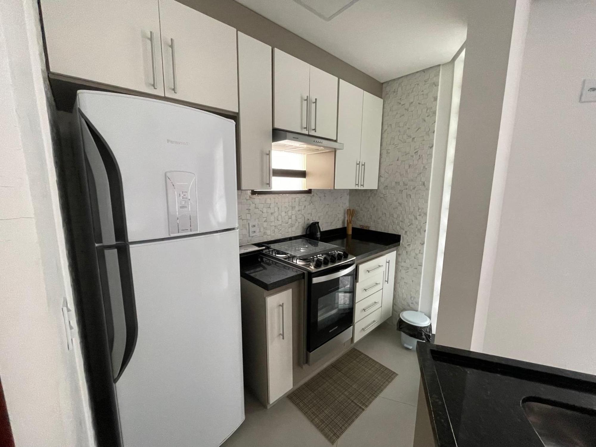 Condominio Wembley Tenis Praia Das Toninhas J406 Ubatuba Bagian luar foto